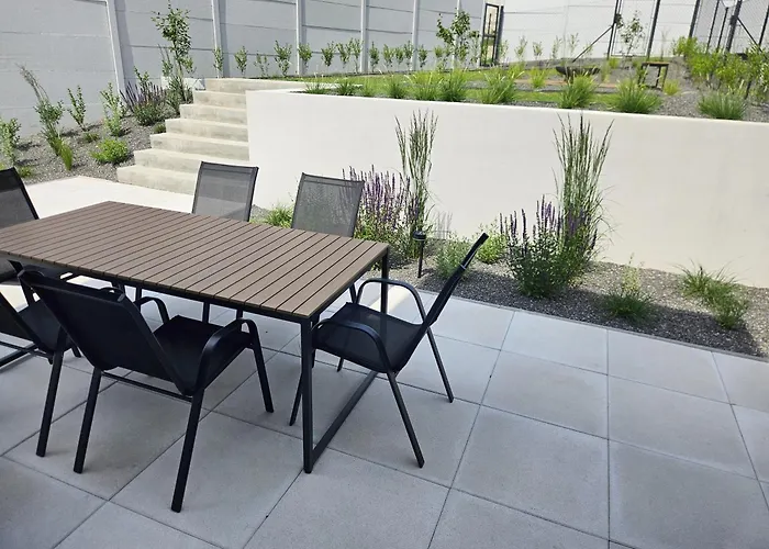 Rodinny Apartmanovy Se Zahradou Tre Appartement Mikulov
